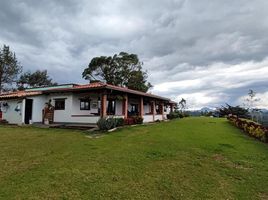 Villa 3 chambre à vendre à Marinilla, Antioquia, Marinilla