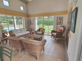 4 Bedroom House for sale in Ricaurte, Cundinamarca, Ricaurte