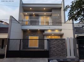 4 Habitación Villa en venta en Mulyorejo, East Jawa, Mulyorejo