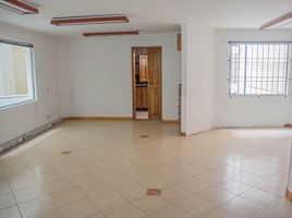 Studio Villa for sale in Bogota, Cundinamarca, Bogota