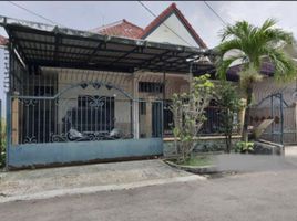 4 Habitación Villa en venta en Wiyung, East Jawa, Wiyung