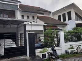 5 Schlafzimmer Haus zu verkaufen in Sukolilo, East Jawa, Sukolilo
