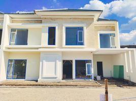 5 Bedroom House for sale in Gamping, Sleman, Gamping