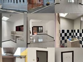 5 Bedroom Villa for sale in Blimbing, East Jawa, Blimbing
