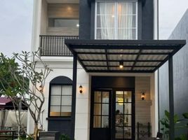 2 Kamar Vila for sale in Lakarsantri, East Jawa, Lakarsantri, Surabaya