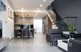 Сдаётся дом, 4 спальни, 100 м², Ngũ Hành Sơn