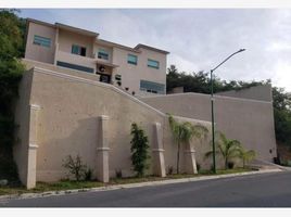 4 Habitación Villa en venta en Monterrey, Nuevo León, Monterrey