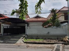 3 Bedroom Villa for sale in Wonokromo, Surabaya, Wonokromo