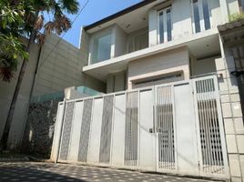 4 Kamar Rumah for sale in Siloam Hospitals Surabaya, Gubeng, Gubeng