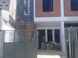 4 Habitación Villa en venta en Sukolilo, East Jawa, Sukolilo