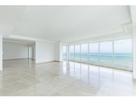 4 Bedroom Apartment for sale in Parque Lefevre, Panama City, Parque Lefevre