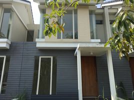 2 Schlafzimmer Villa zu verkaufen in Lakarsantri, East Jawa, Lakarsantri