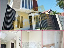 4 Habitación Villa en venta en Rungkut, East Jawa, Rungkut