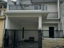 Maison 4 chambre à vendre à Wiyung, East Jawa, Wiyung