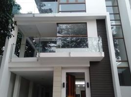 4 Bedroom Villa for sale in Roosevelt LRT-1, Quezon City, Quezon City