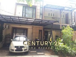 4 Kamar Vila for sale in Pamulang, Tangerang, Pamulang