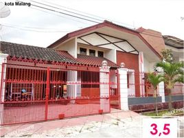 5 Bedroom Villa for sale in Dau, Malang Regency, Dau