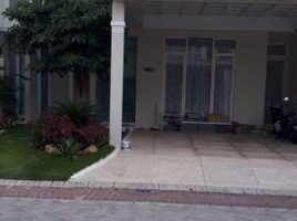 4 Schlafzimmer Haus zu verkaufen in Sukolilo, East Jawa, Sukolilo