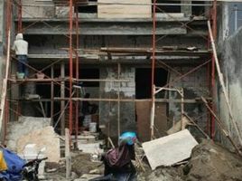 4 Habitación Villa en venta en Rungkut, East Jawa, Rungkut