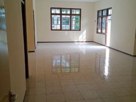 4 Bedroom House for sale in Kenjeran, Surabaya, Kenjeran