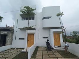 2 Kamar Rumah for sale in Pakis, Malang Regency, Pakis