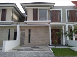4 Habitación Casa en venta en Wiyung, East Jawa, Wiyung