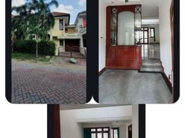 4 Bedroom House for rent in East Jawa, Dukuhpakis, Surabaya, East Jawa