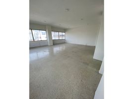 88 SqM Office for sale in River View Park, Cali, Cali