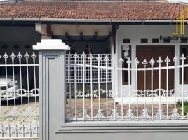 7 Bedroom House for sale in Husein Sastranegara International Airport, Andir, Sumurbandung