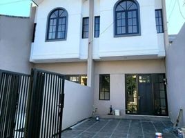 3 Habitación Villa en venta en Rungkut, East Jawa, Rungkut