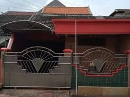3 Schlafzimmer Villa zu verkaufen in Dukuhpakis, East Jawa, Dukuhpakis