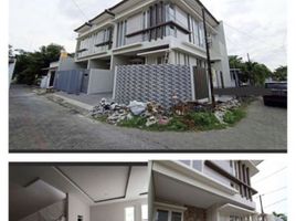 4 Habitación Villa en venta en Mulyorejo, East Jawa, Mulyorejo