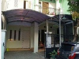 4 Bedroom House for sale in Gayungan, Surabaya, Gayungan