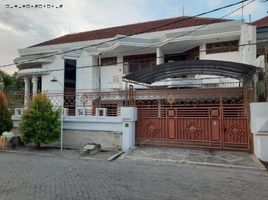 6 Bedroom Villa for sale in Kenjeran, Surabaya, Kenjeran