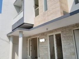 5 Habitación Casa en venta en Wiyung, East Jawa, Wiyung