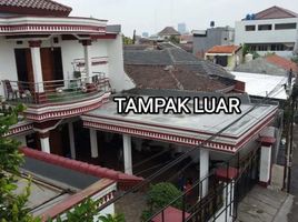 8 Bedroom House for sale in Universitas Katolik Indonesia Atma Jaya, Tanah Abang, Kebayoran Lama