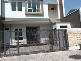 16 Habitación Villa en venta en Tenggilis Mejoyo, East Jawa, Tenggilis Mejoyo