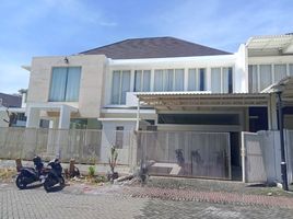 4 Bedroom House for rent in East Jawa, Lakarsantri, Surabaya, East Jawa