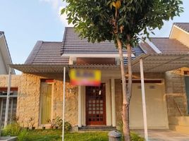 3 Kamar Rumah for sale in Semarang, Jawa Tengah, Tembalang, Semarang