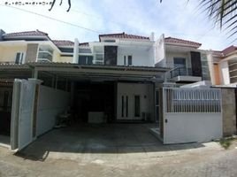 4 Habitación Villa en venta en Rungkut, East Jawa, Rungkut