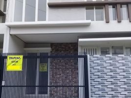 3 Habitación Villa en venta en Mulyorejo, East Jawa, Mulyorejo