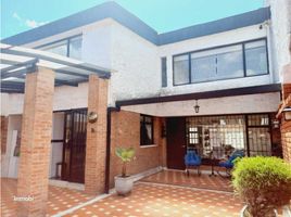 5 Bedroom House for sale in Bogota, Cundinamarca, Bogota