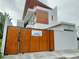 10 Bedroom House for sale in Yogyakarta, Gamping, Sleman, Yogyakarta