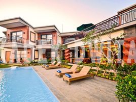 15 Bedroom Villa for sale in Uluwatu Temple, Kuta, Kuta