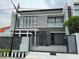 5 Bedroom House for sale in Kenjeran, Surabaya, Kenjeran