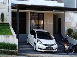 3 Kamar Vila for sale in Husein Sastranegara International Airport, Andir, Cimahi Tengah