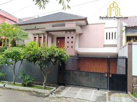 4 Kamar Vila for sale in Husein Sastranegara International Airport, Andir, Cimahi Tengah