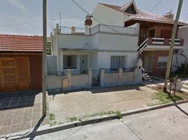 2 Bedroom House for sale in Quilmes, Buenos Aires, Quilmes