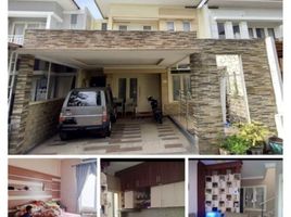 4 Kamar Rumah for sale in Gayungan, Surabaya, Gayungan