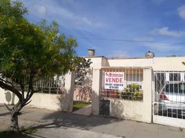 2 Bedroom House for sale in Quilmes, Buenos Aires, Quilmes